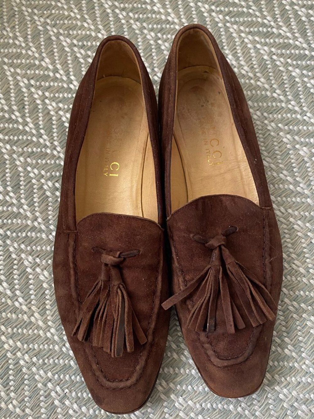 Gucci Loafers Brown Suede with tassels, 7 B  Vintage